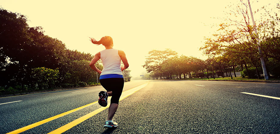 ۵ ورزش ساده صبحگاهی برای شروع یک روز خوب ۵ ورزش ساده صبحگاهی برای شروع یک روز خوب