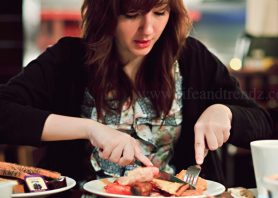 غلبه بر استرس با خوب غذا خوردن