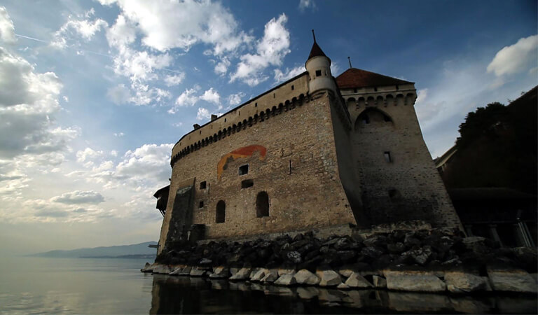 جاهای دیدنی سوئیس - قلعه چیلون – برای عاشقان تاریخ