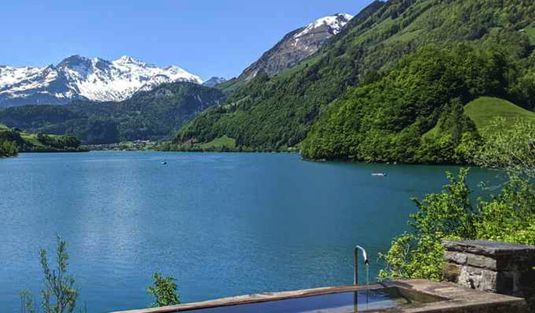 جاهای دیدنی سوئیس - تفرجگاه کنار دریاچه – زیبایی به بهترین شکل